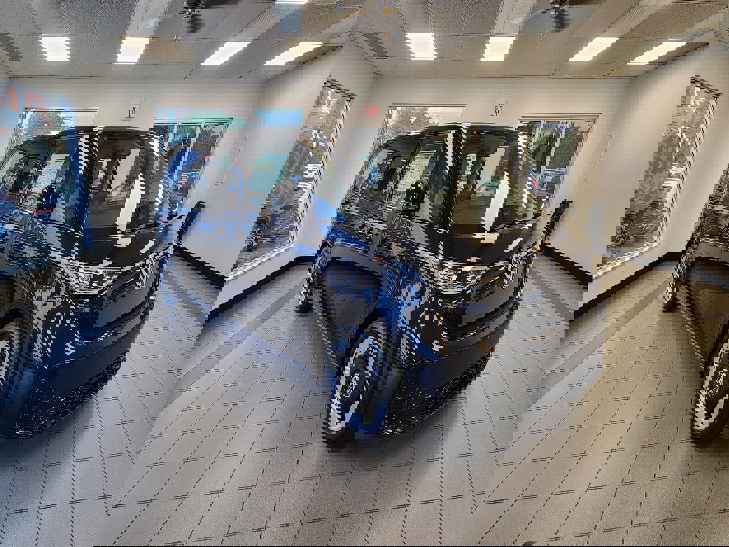 New 2025 Volkswagen ID. Buzz Pro S Plus image 5