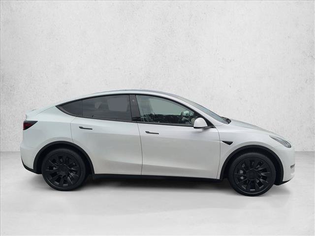 Used 2021 Tesla Model Y Long Range AWD/4WD image 5