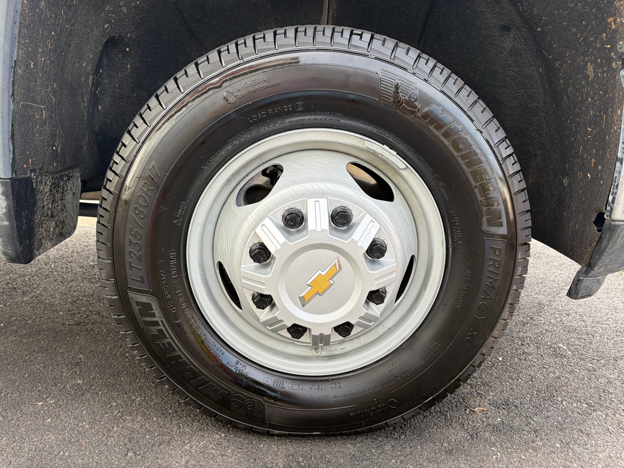 Used 2025 Chevrolet Silverado 3500 W/T w/ WT Convenience Package image 14