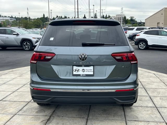 Used 2022 Volkswagen Tiguan S w/ Driver Assistance Package AWD/4WD image 6