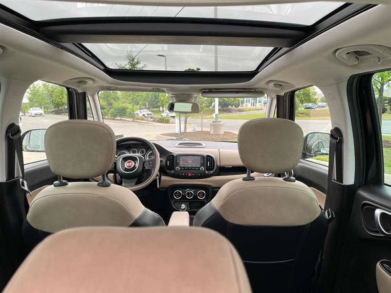 Used 2014 FIAT 500L Lounge FWD image 30