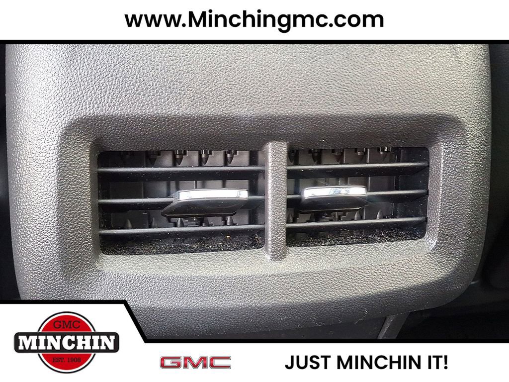 Used 2023 GMC Terrain SLT w/ Tech Package image 22