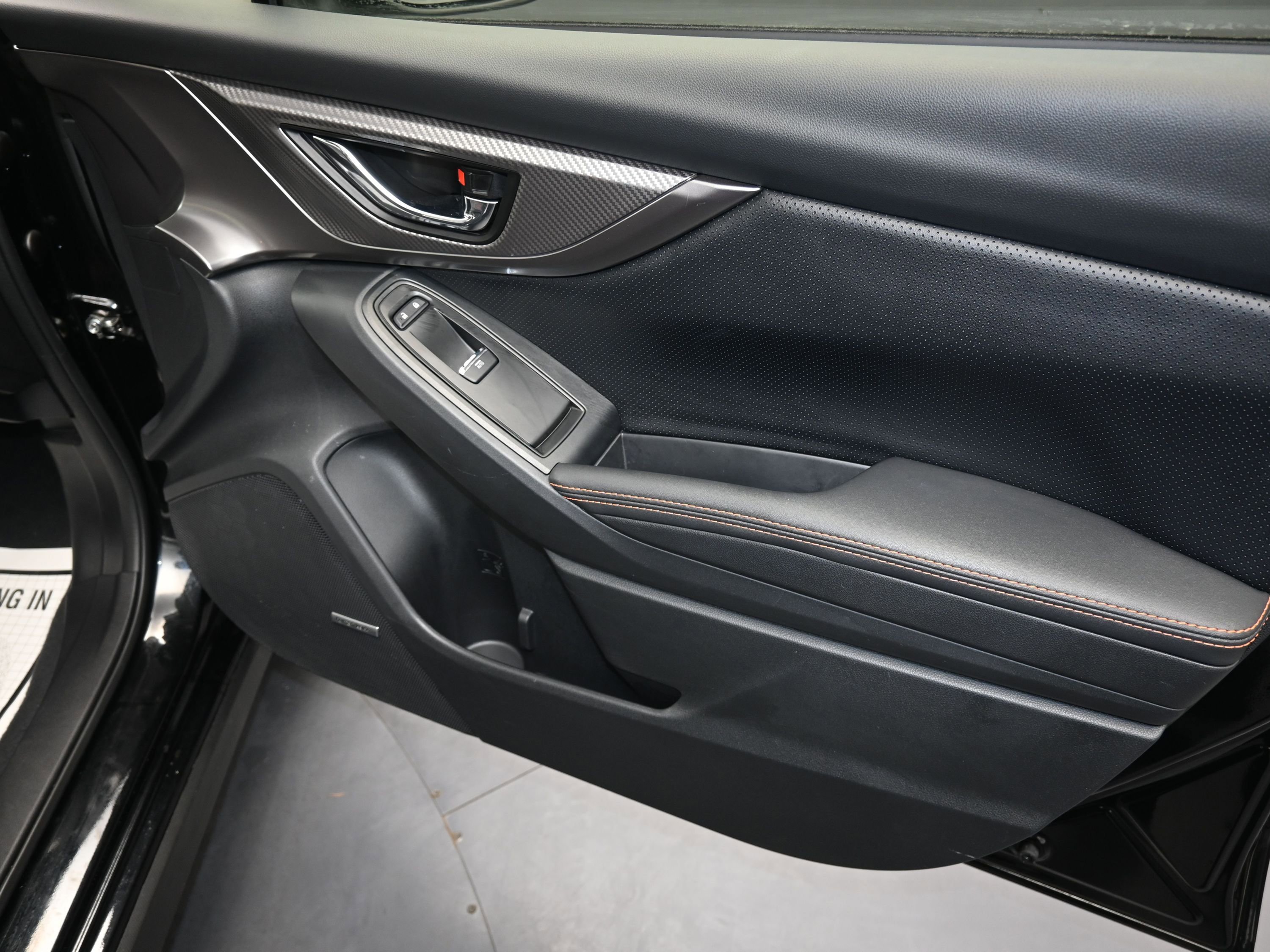 Used 2023 Subaru Crosstrek 2.5i Limited AWD/4WD image 28