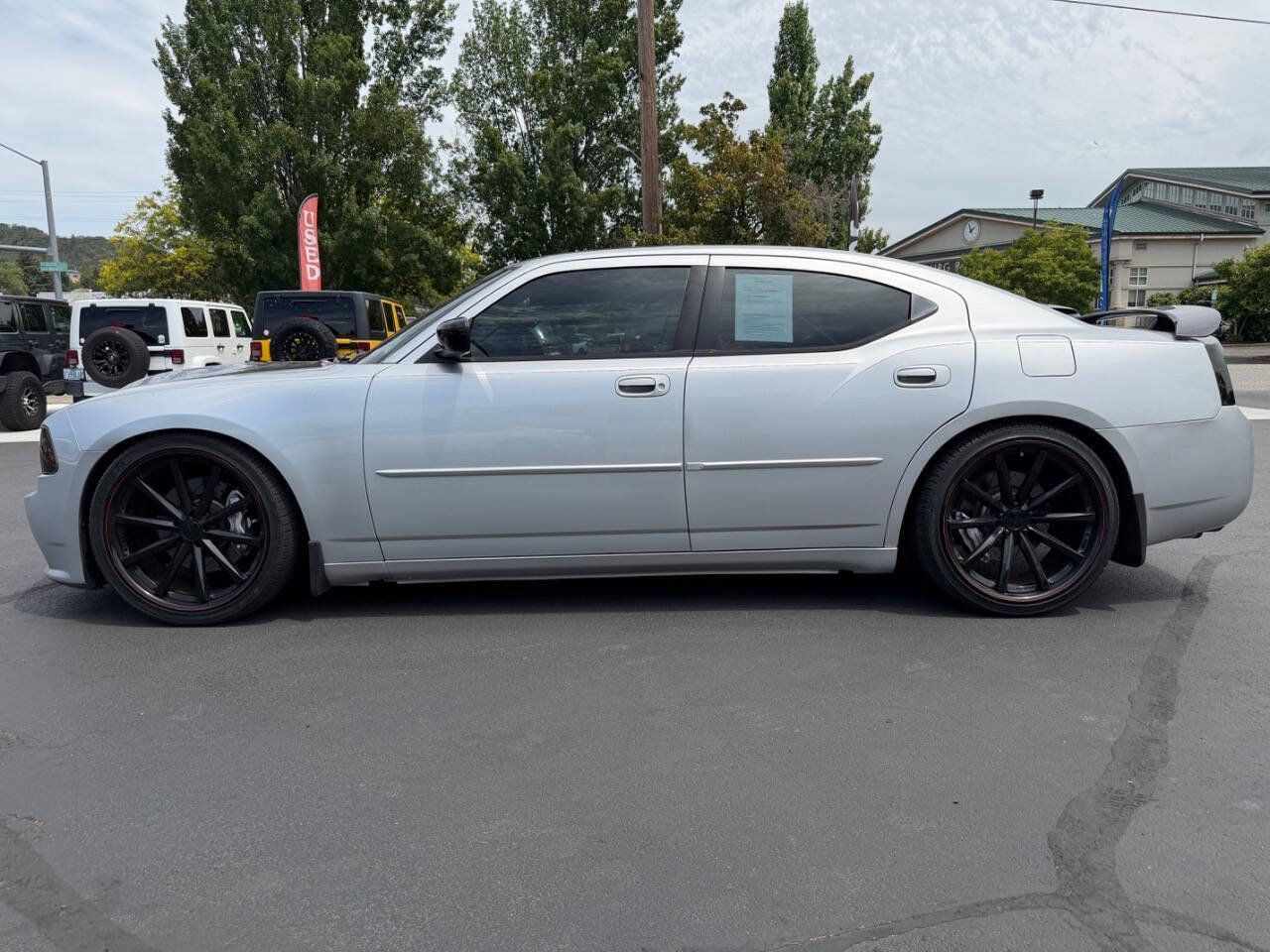 Used 2007 Dodge Charger SRT8 RWD image 5