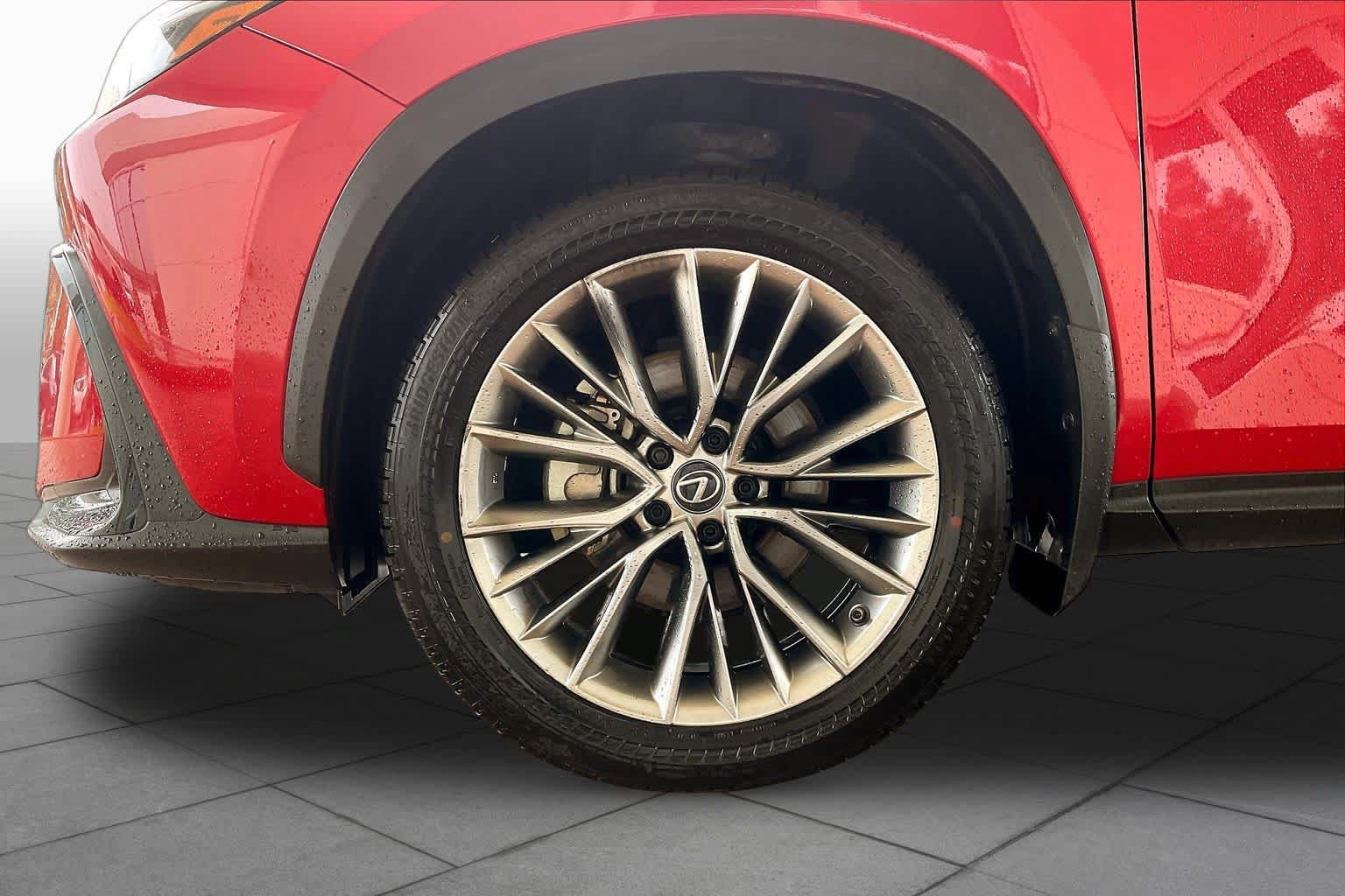 Used 2022 Lexus NX 350 AWD image 9