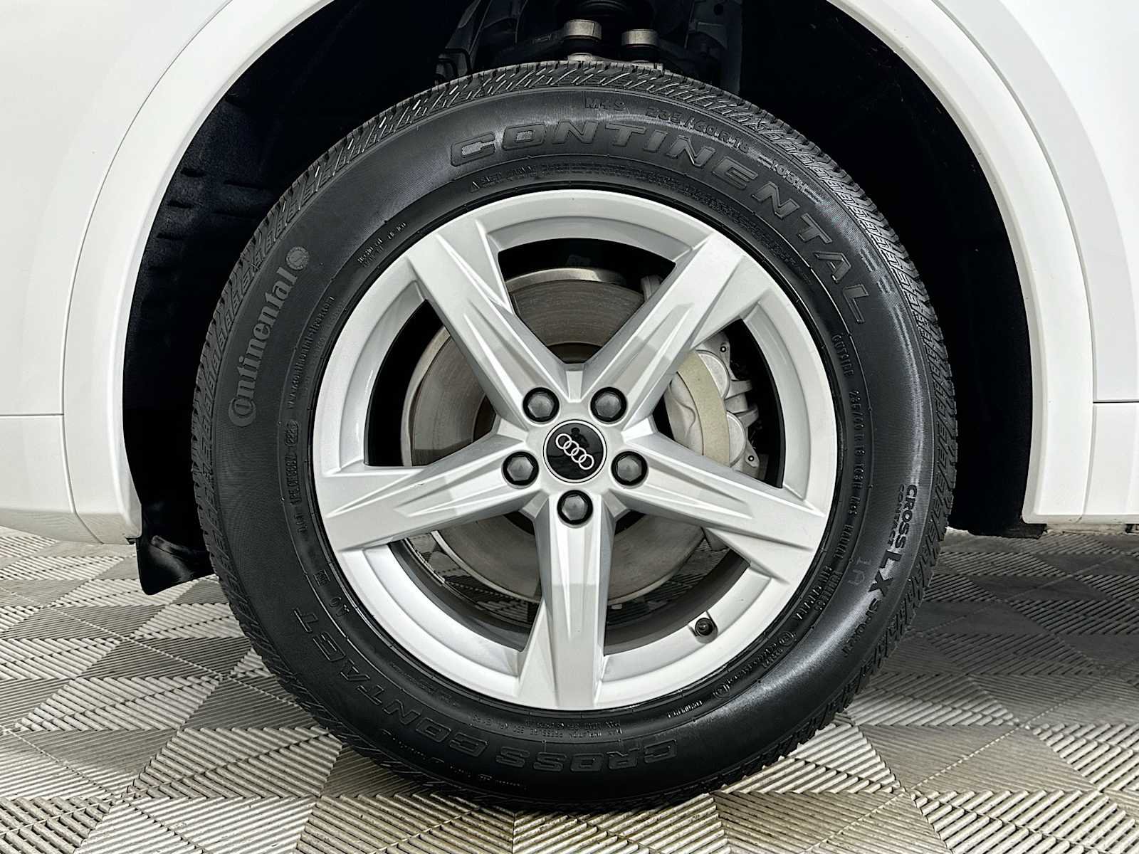 Certified 2023 Audi Q5 2.0T Premium AWD/4WD image 28