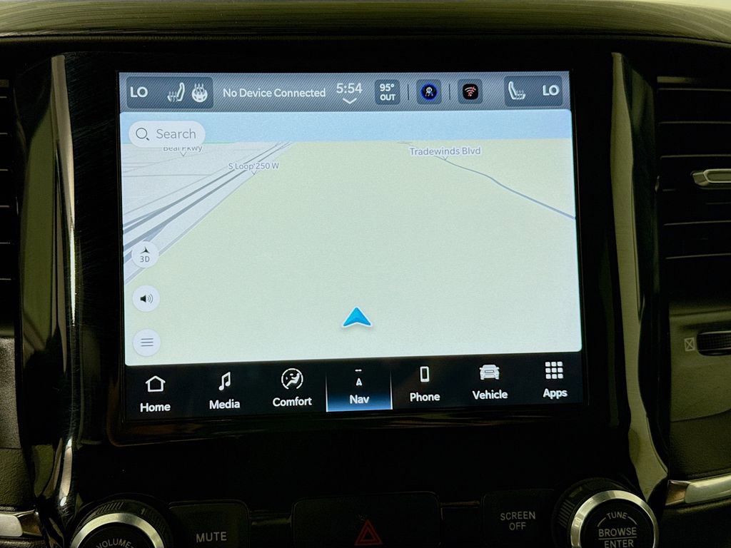 Used 2024 RAM 1500 Laramie image 15