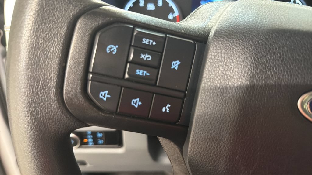 Used 2023 Ford F250 XL AWD/4WD image 17