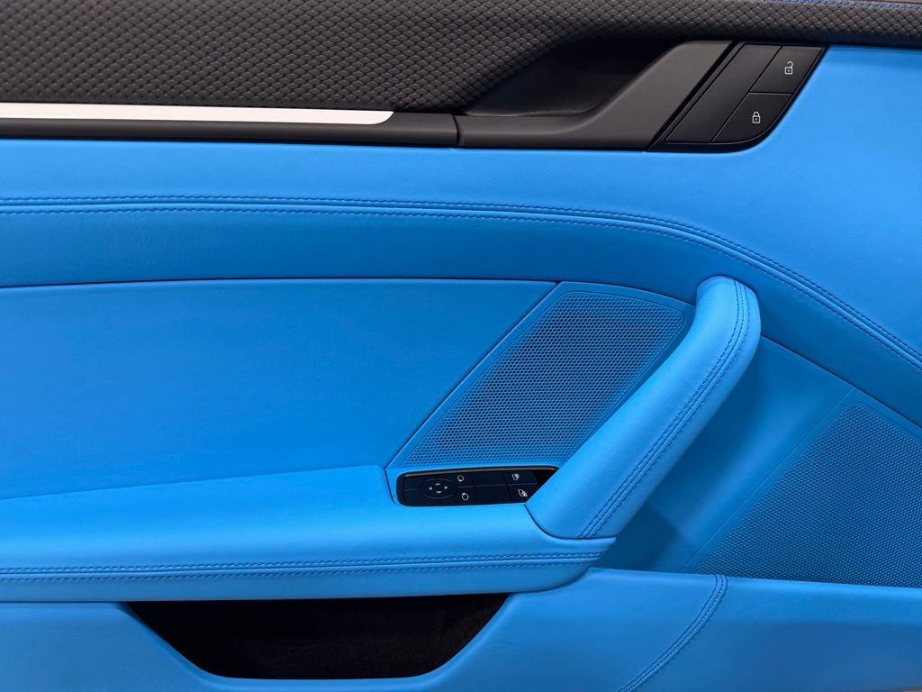 Used 2026 Porsche 911 GT3 RWD image 18