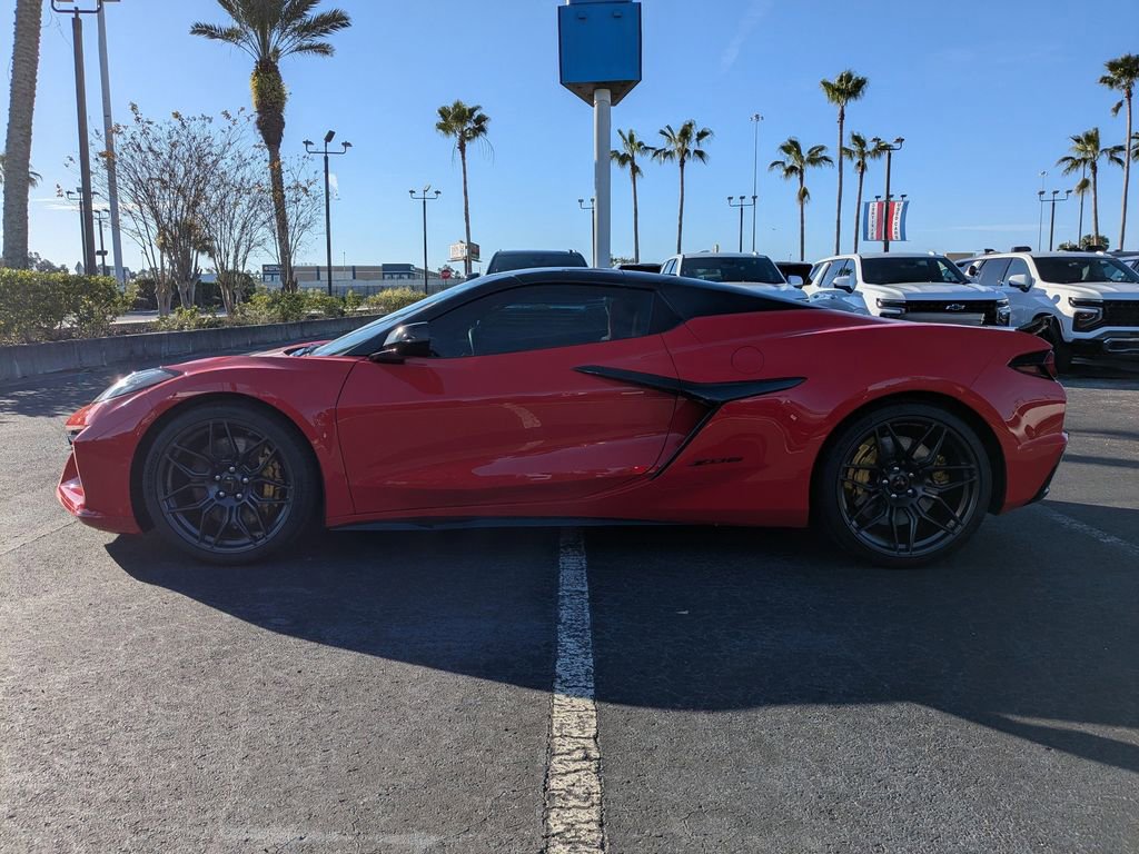 Used 2024 Chevrolet Corvette Z06 image 10