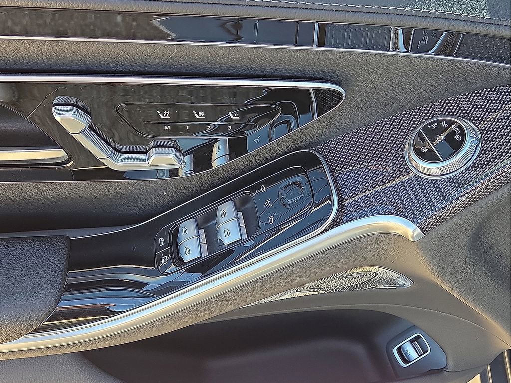 Used 2023 Mercedes-Benz S 580 4MATIC Sedan image 24