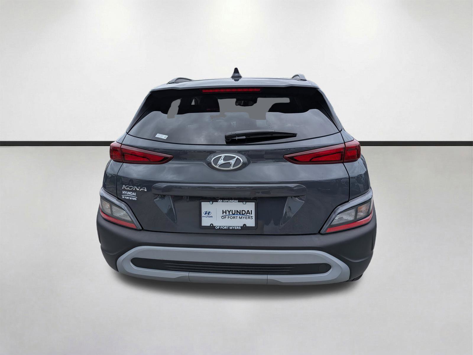 Used 2023 Hyundai Kona SEL FWD image 5