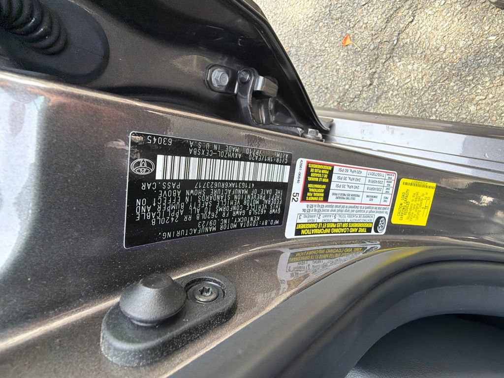 Used 2024 Toyota Camry SE FWD image 35