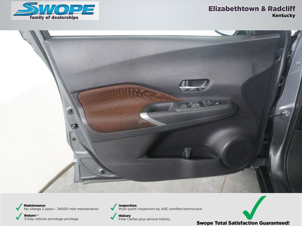 Used 2024 Nissan Kicks SR image 14