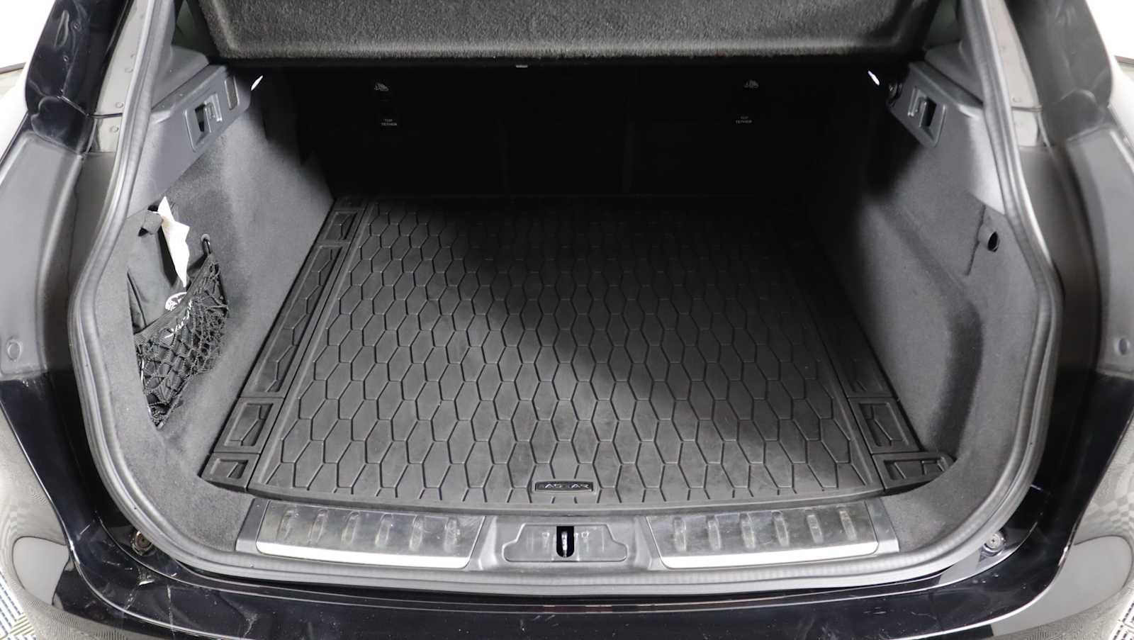 Used 2021 Jaguar F-PACE S AWD/4WD image 4