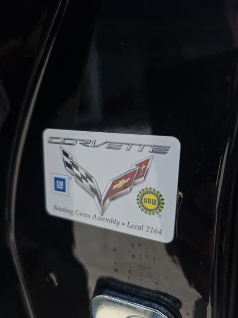 Used 2015 Chevrolet Corvette Z06 w/ 3LZ Preferred Equipment Group RWD image 32