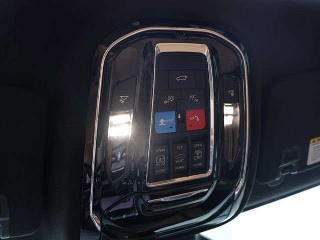 Used 2023 Jeep Grand Cherokee Summit image 41