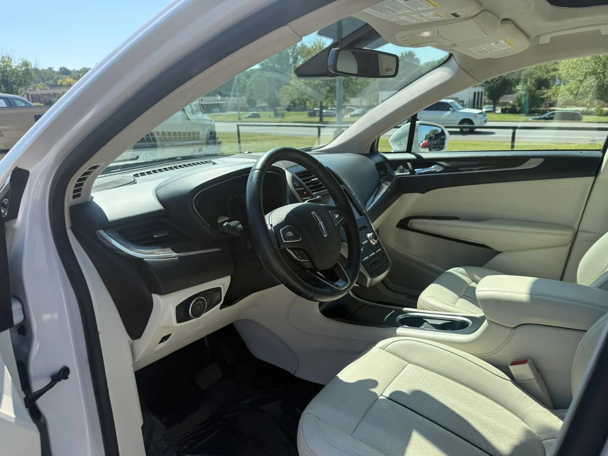 Used 2019 Lincoln MKC Black Label AWD/4WD image 17