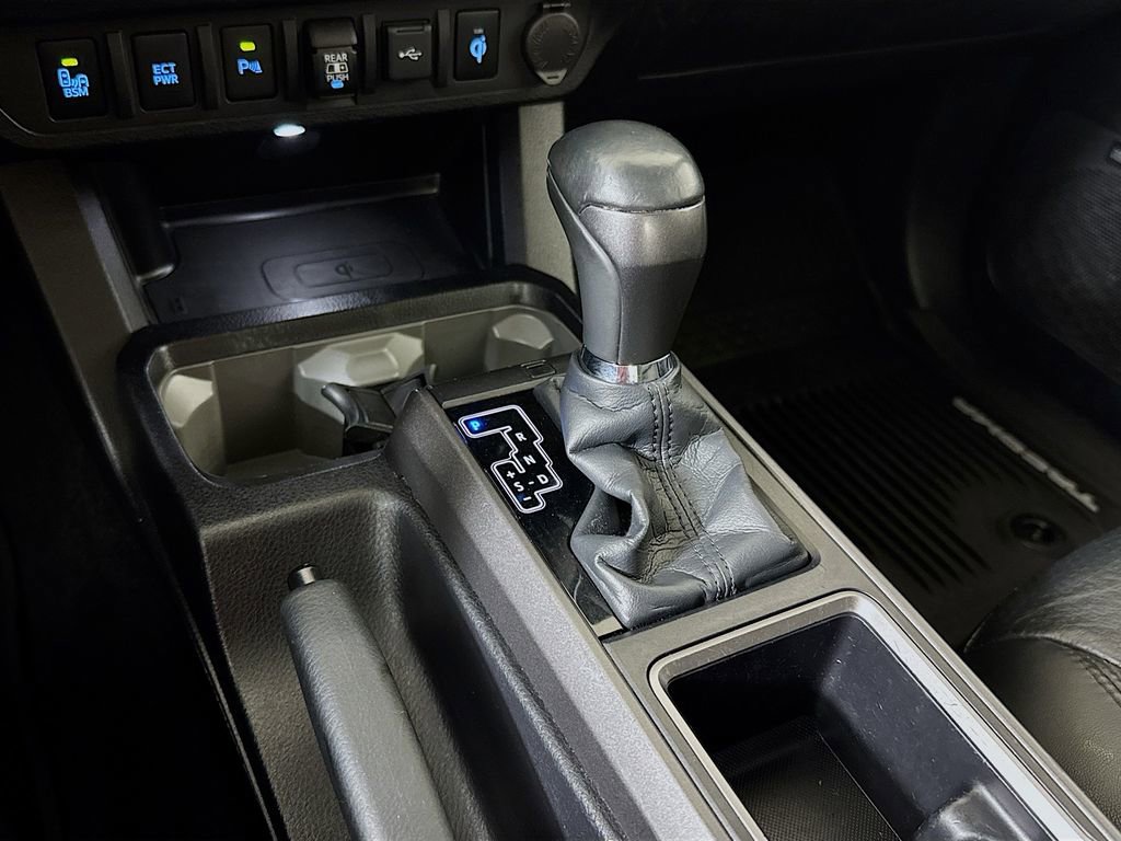 Used 2021 Toyota Tacoma TRD Off-Road w/ TRD Premium Off Road Package image 17