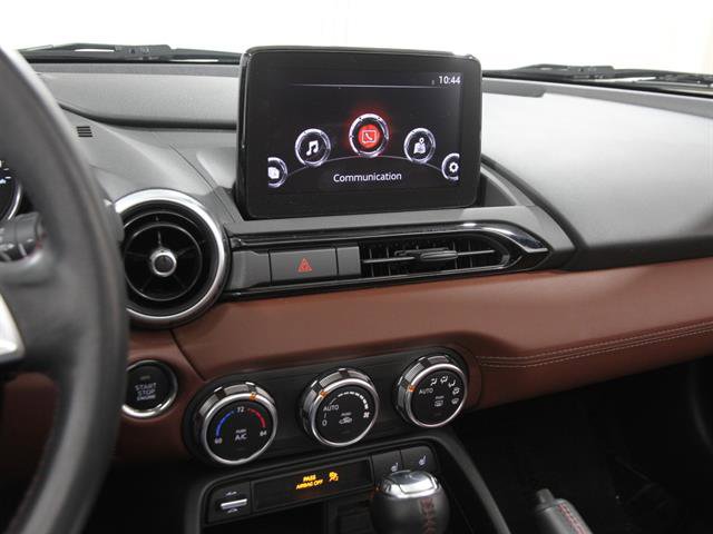 Used 2019 MAZDA MX-5 Miata RF Grand Touring image 9