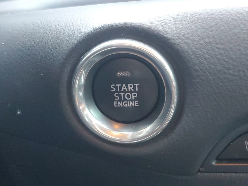 Used 2018 MAZDA CX-5 Touring image 29