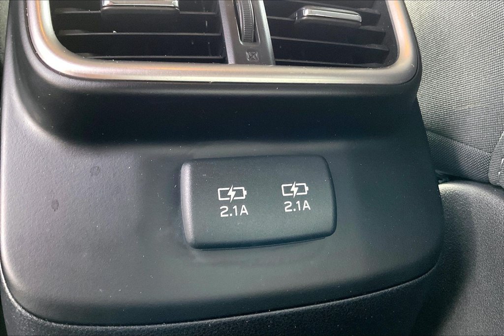 Used 2022 Subaru Outback Premium AWD/4WD image 41