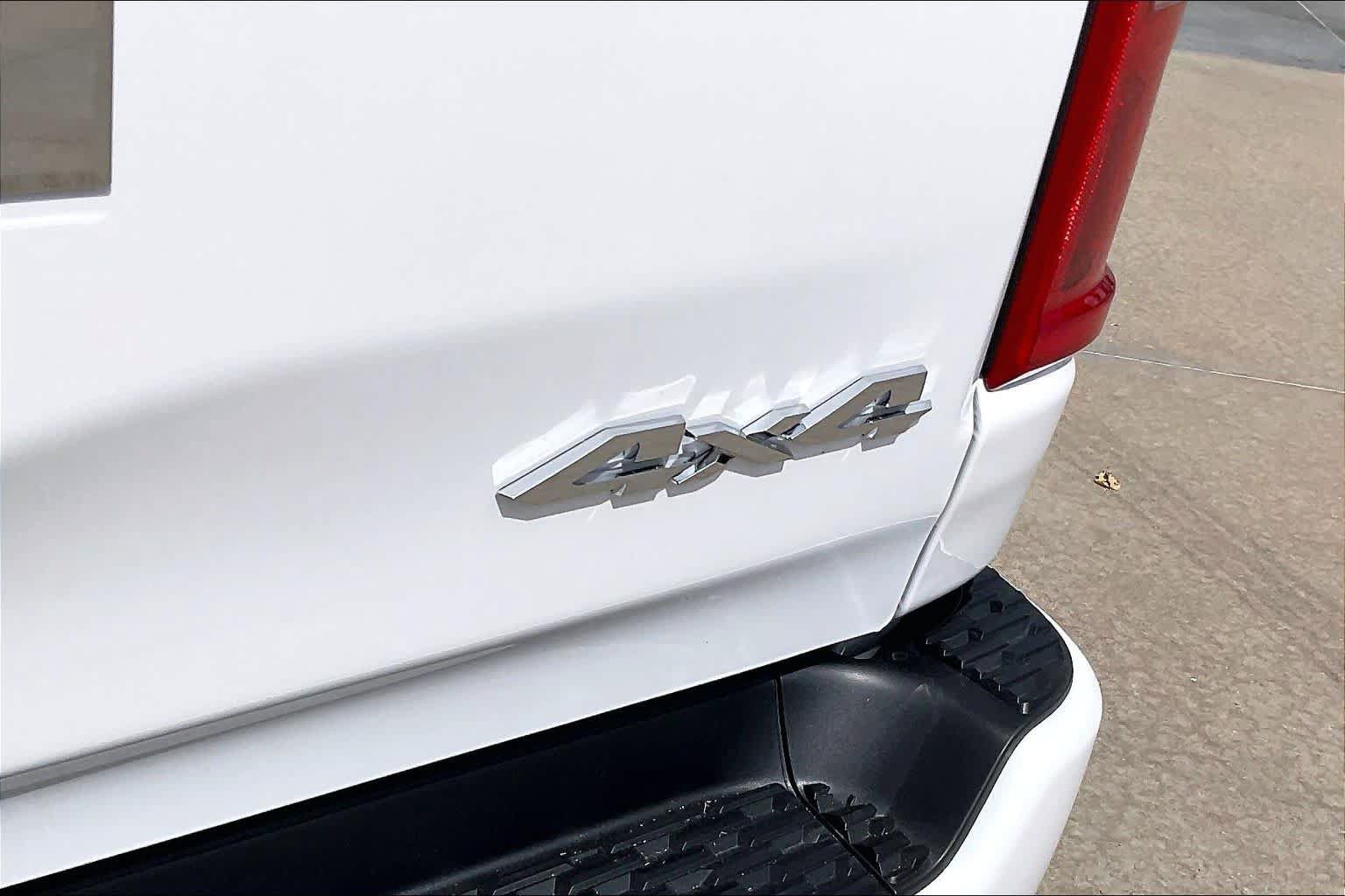 New 2027 RAM 1500 Limited w/ Bed Utility Group AWD/4WD image 15
