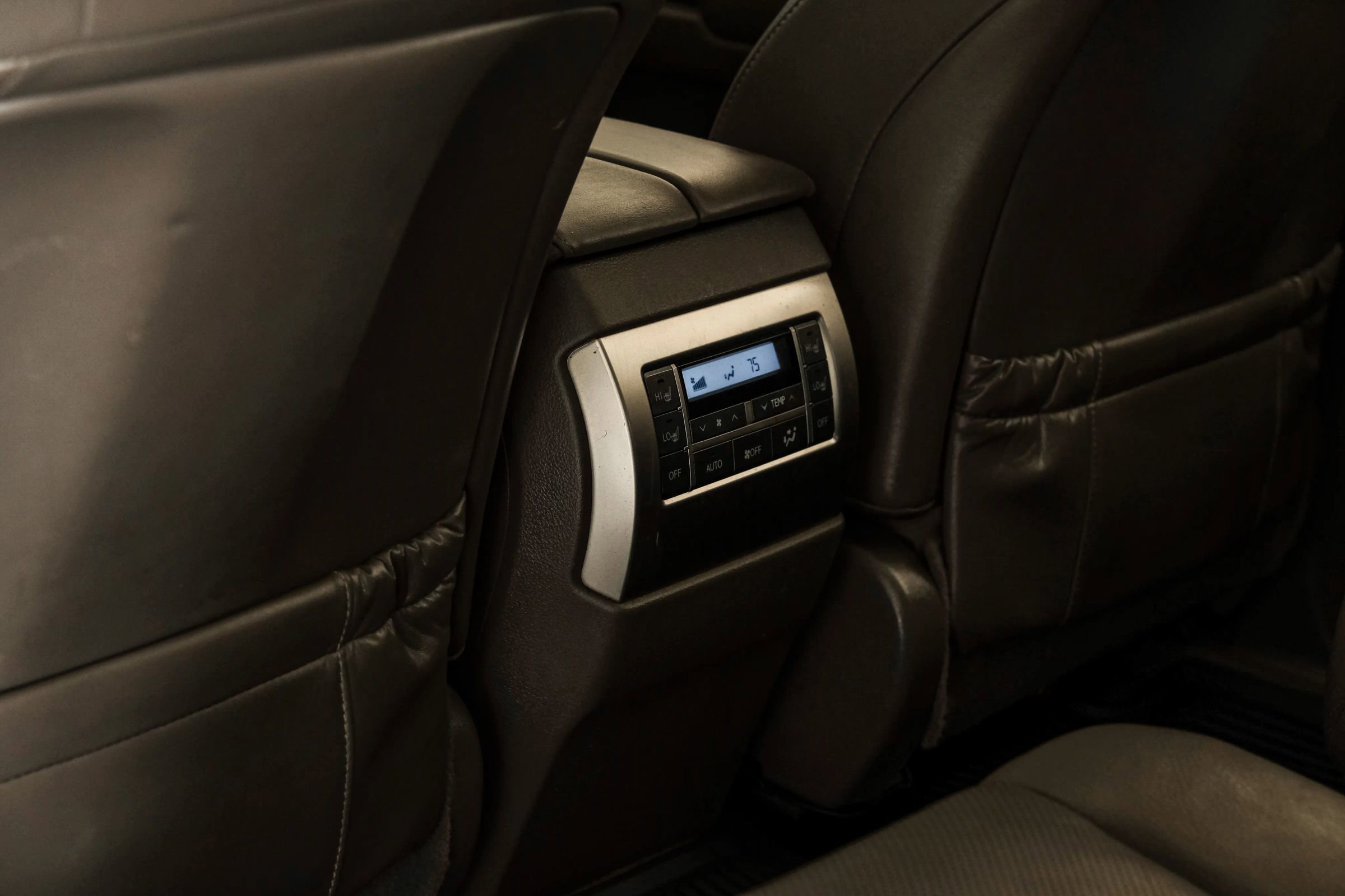 Used 2017 Lexus GX 460 image 42