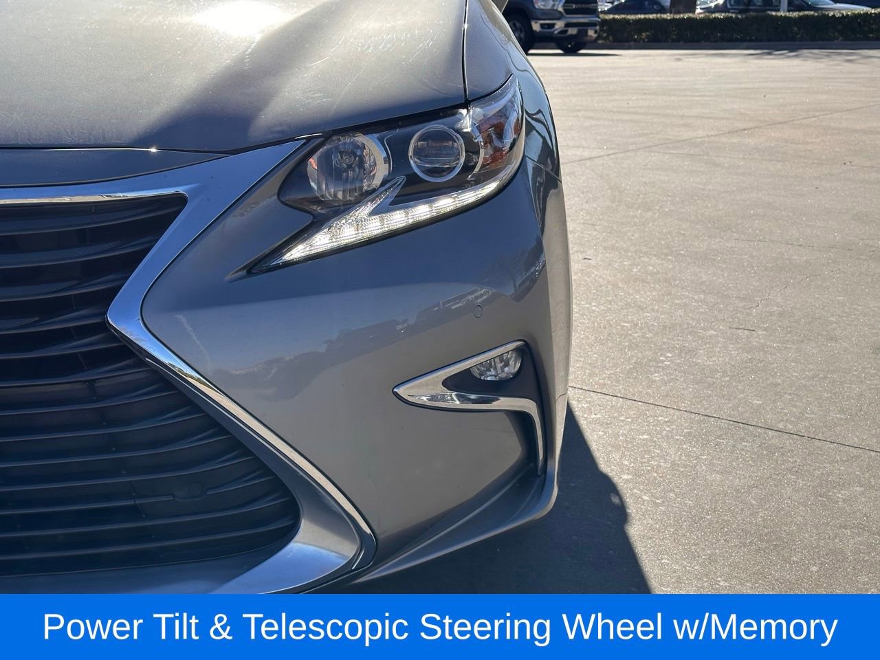 Used 2018 Lexus ES 350 w/ Navigation System Package image 6