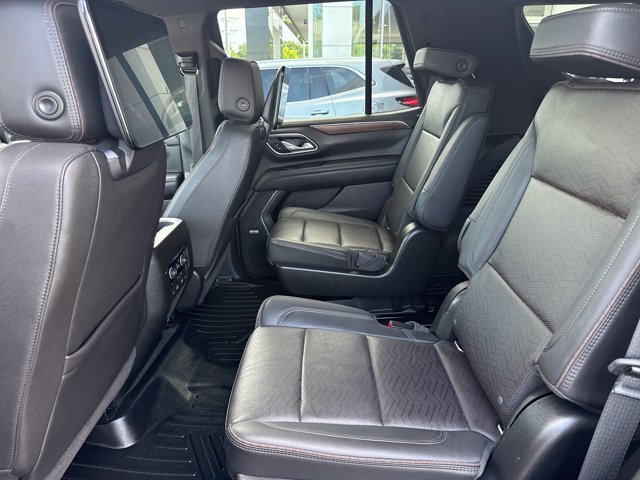 Used 2021 Chevrolet Tahoe High Country w/ Premium Package AWD/4WD image 6