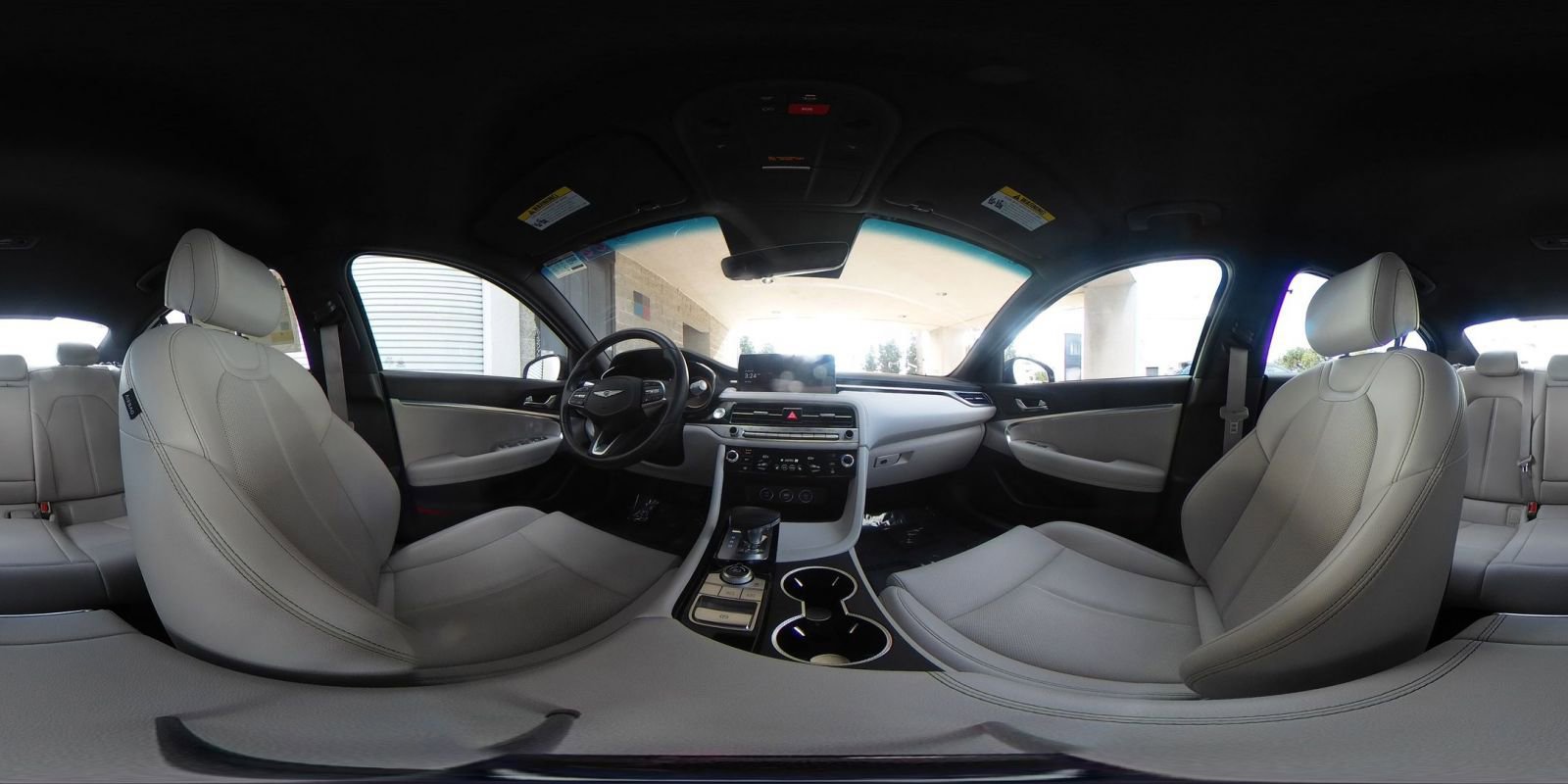 Used 2025 Genesis G70 2.5T image 42