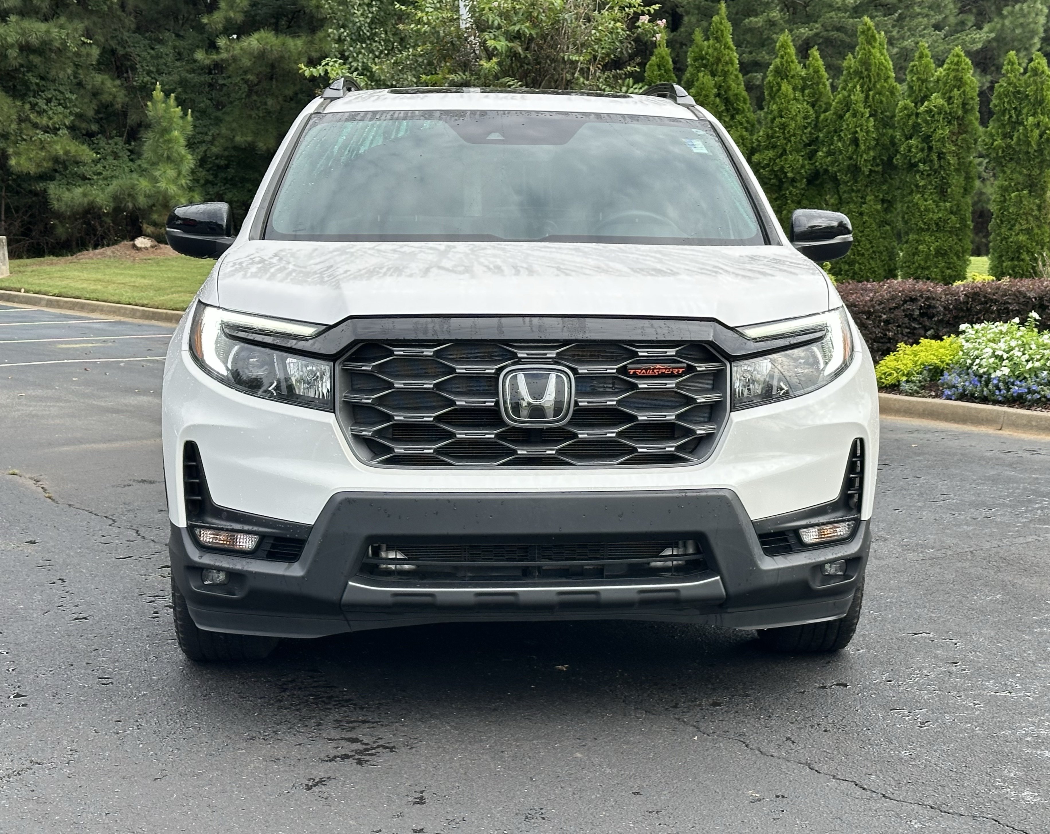 Used 2023 Honda Passport TrailSport image 3
