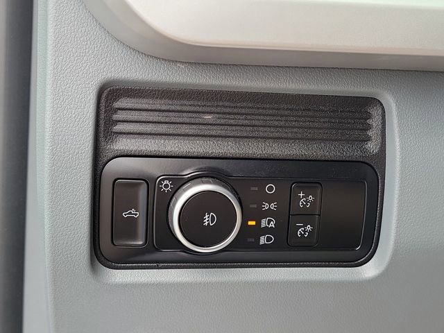 Used 2025 Ford F250 XLT AWD/4WD image 13