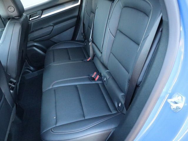 New 2026 GMC Terrain Elevation w/ Elevation Premium Package AWD/4WD image 14