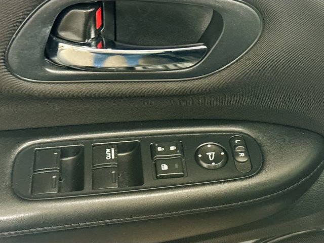 Used 2016 Honda HR-V LX image 18