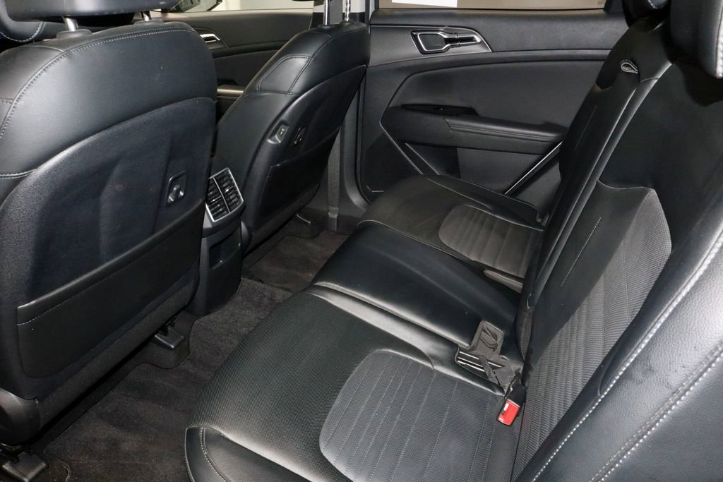 Used 2023 Kia Sportage SX image 23