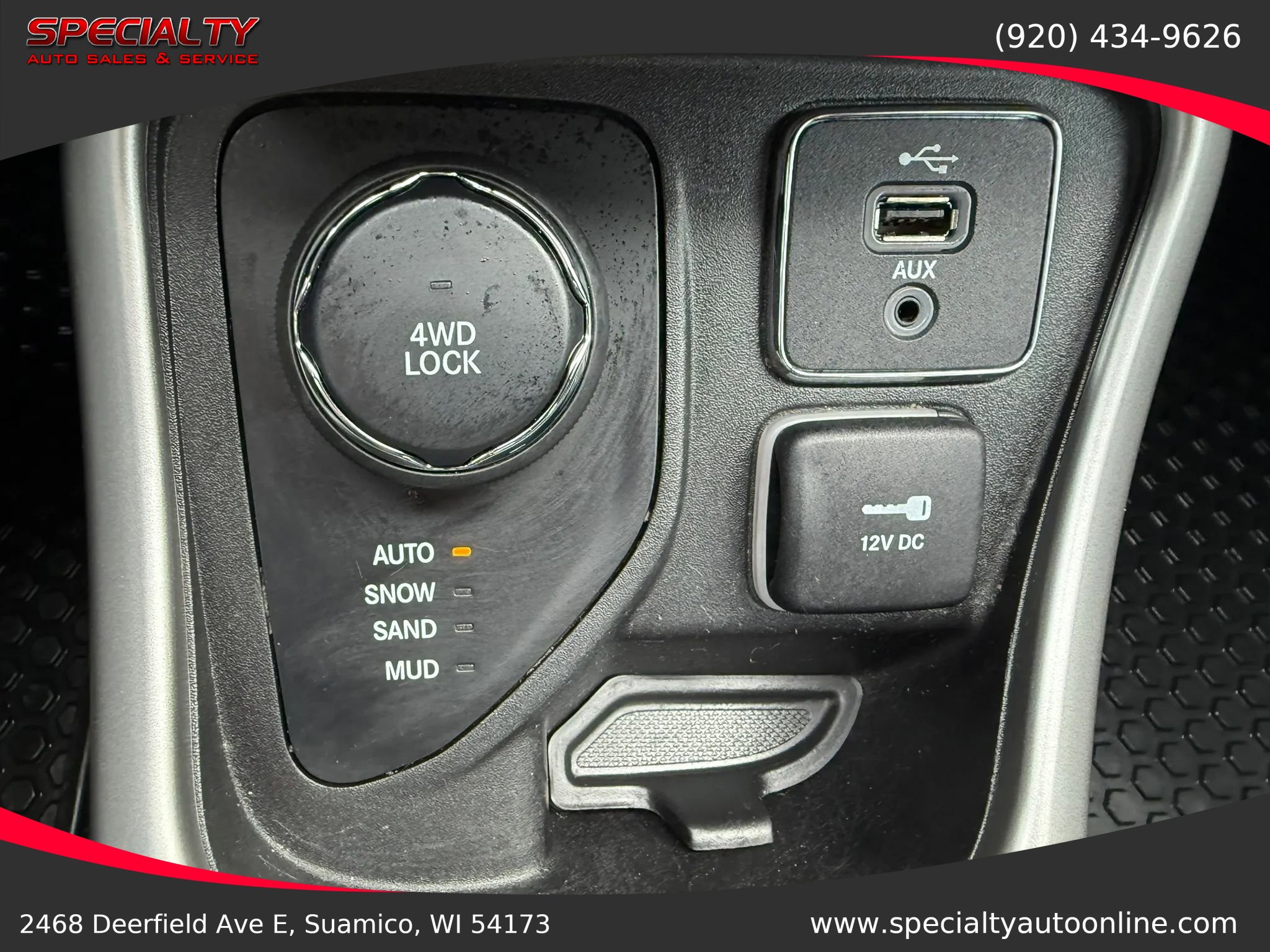 Used 2018 Jeep Compass Latitude w/ Cold Weather Group image 26