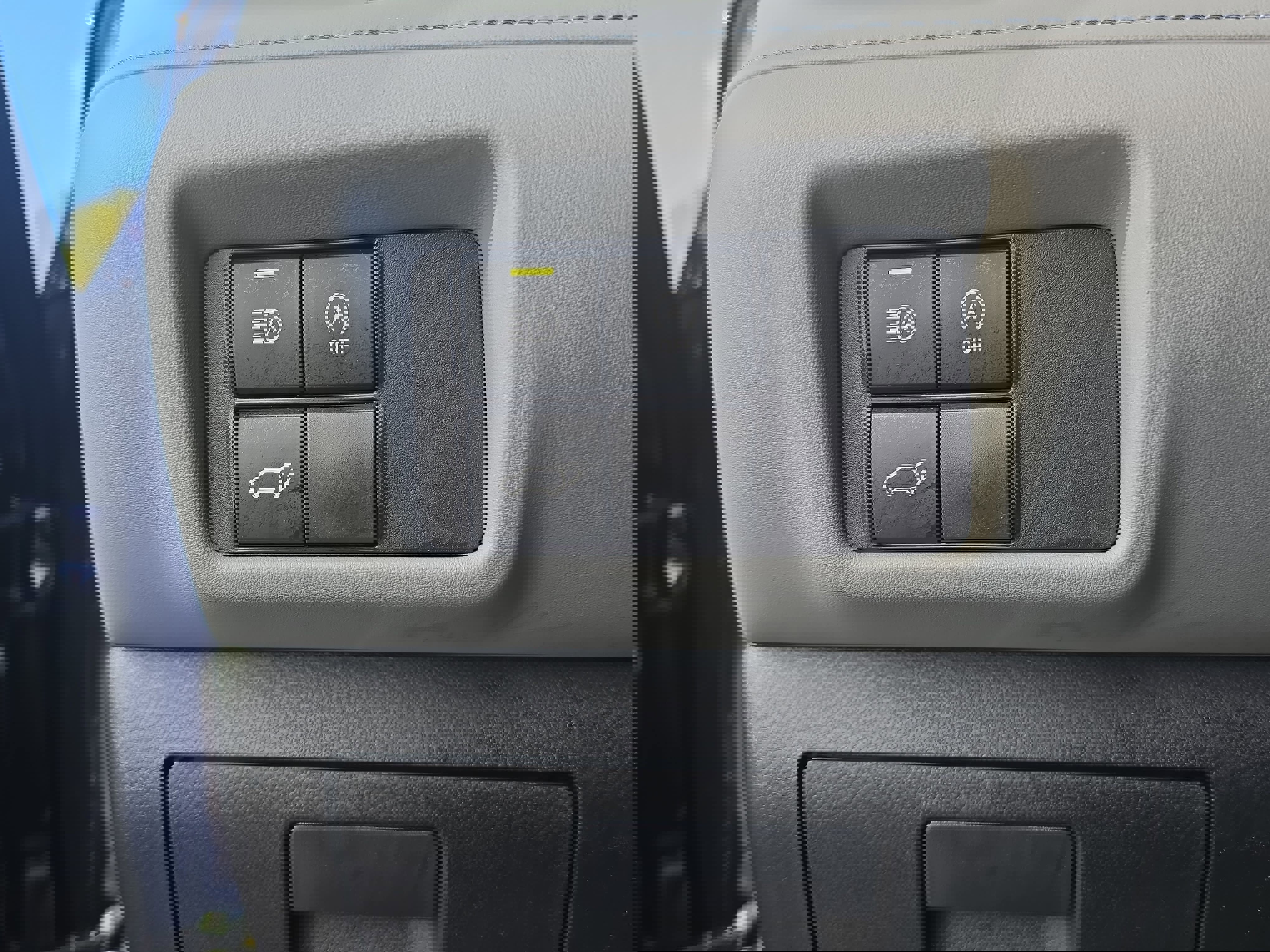 Used 2023 Toyota Highlander XLE image 25