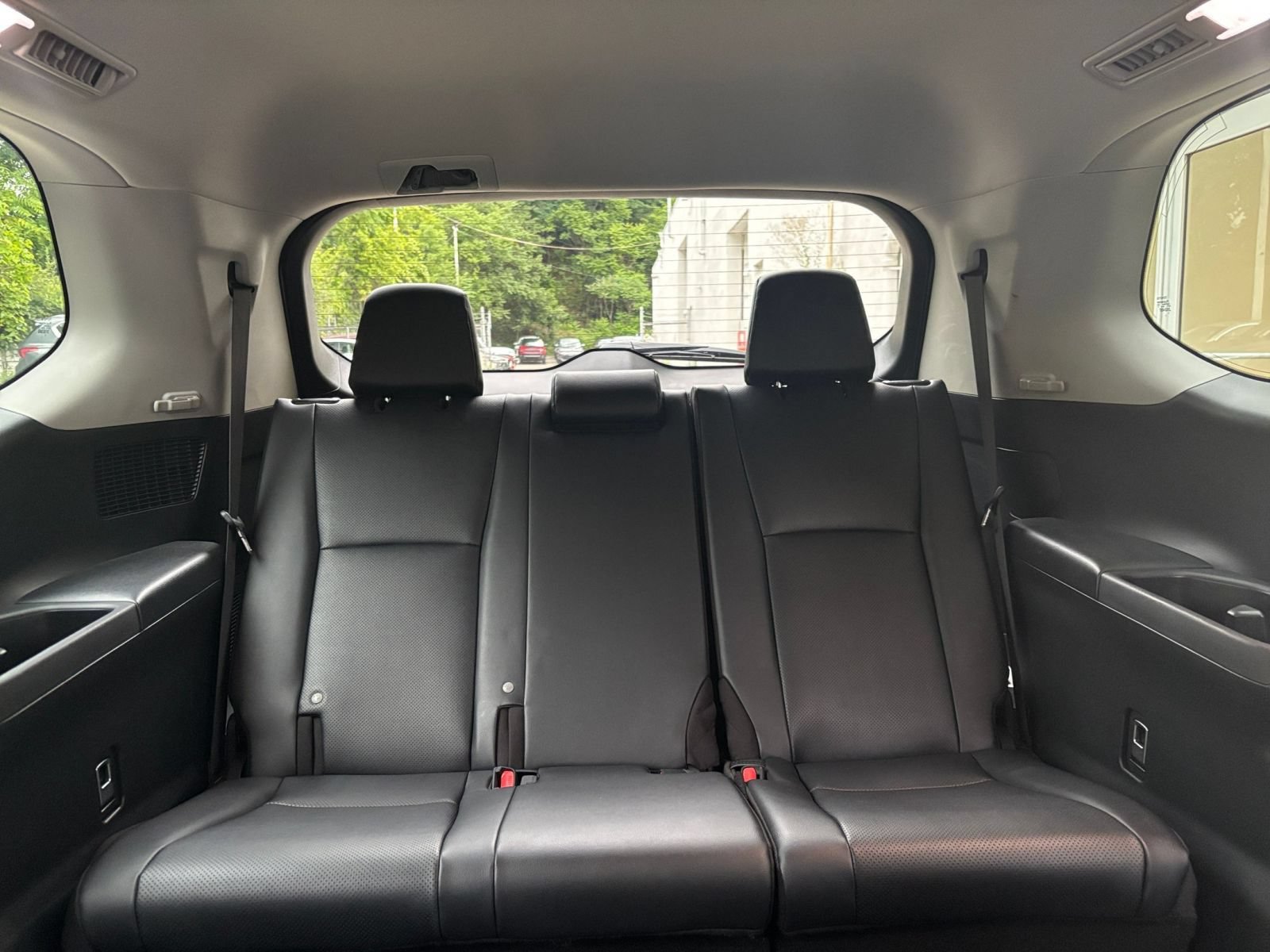 Used 2025 Toyota Grand Highlander FWD image 31