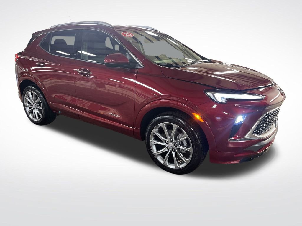 Used 2025 Buick Encore GX Avenir w/ Avenir Convenience Package AWD/4WD image 8
