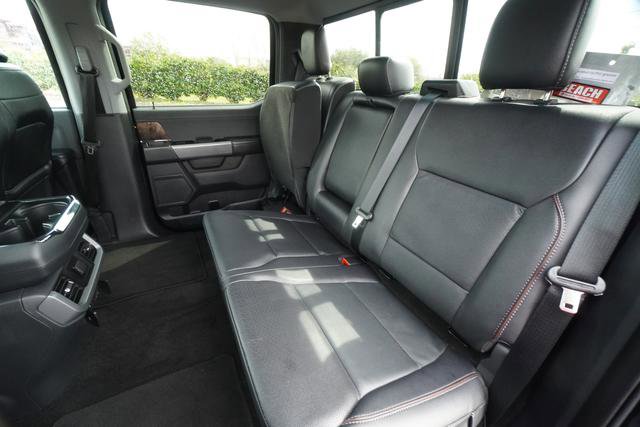 Used 2022 Ford F150 Lariat w/ Trailer Tow Package image 34