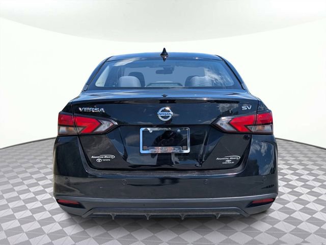 Used 2021 Nissan Versa SV FWD image 5
