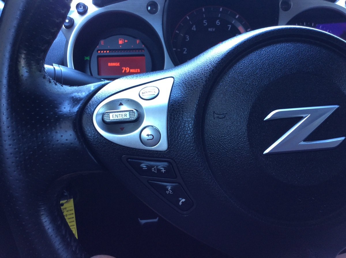 Used 2015 Nissan 370Z Touring Sport RWD image 20