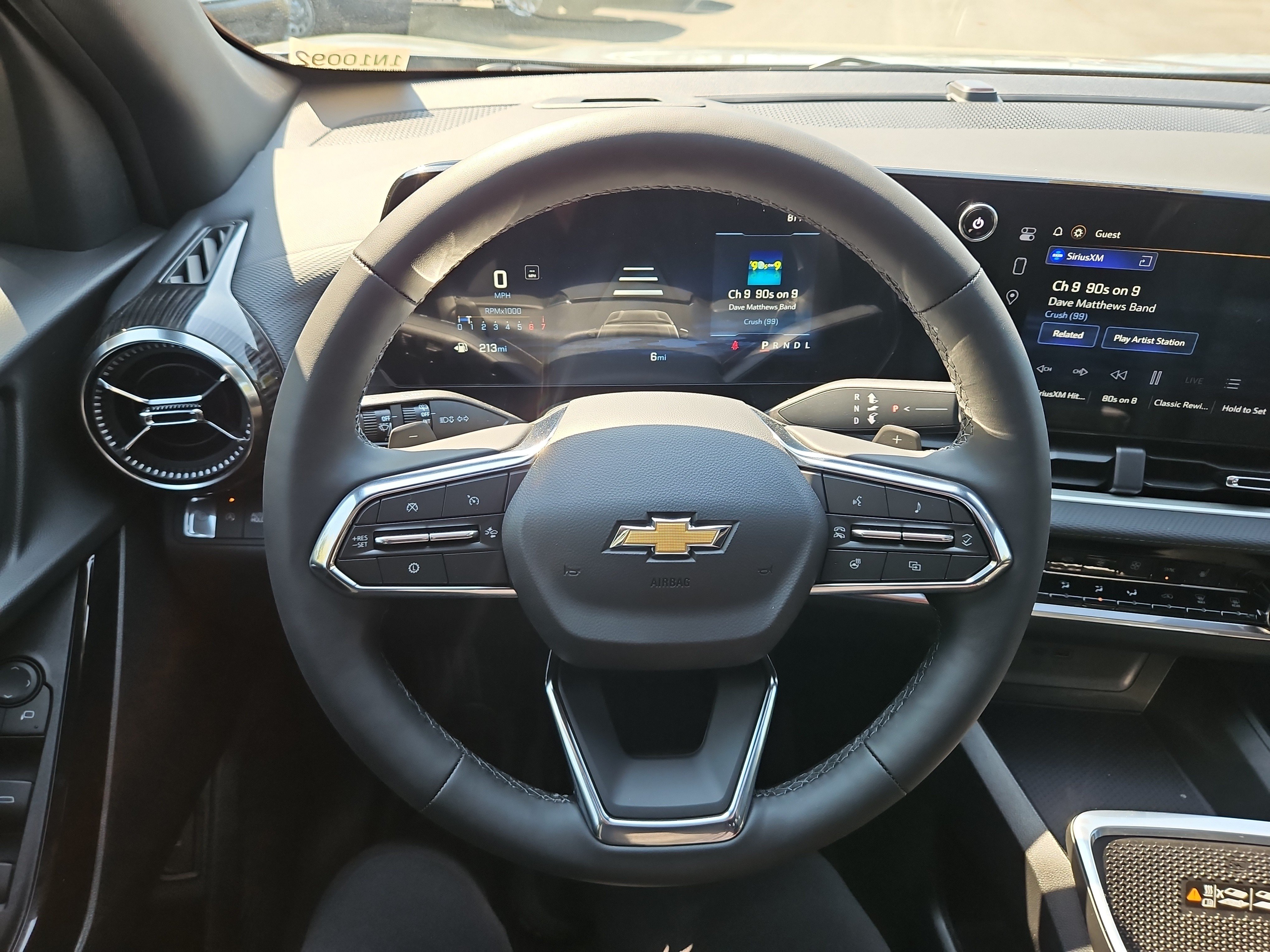 New 2026 Chevrolet Equinox LT w/ Convenience Package II FWD image 17