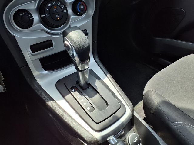 Used 2018 Ford Fiesta SE FWD image 25