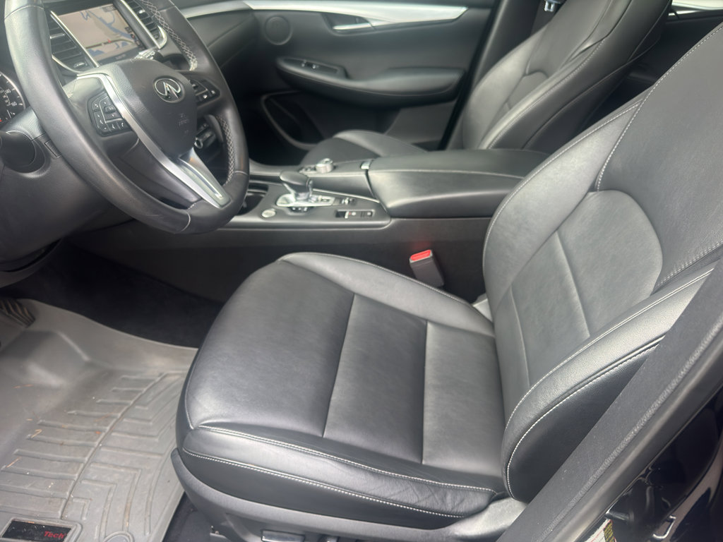 Used 2020 INFINITI QX50 Luxe w/ Navigation Package image 5