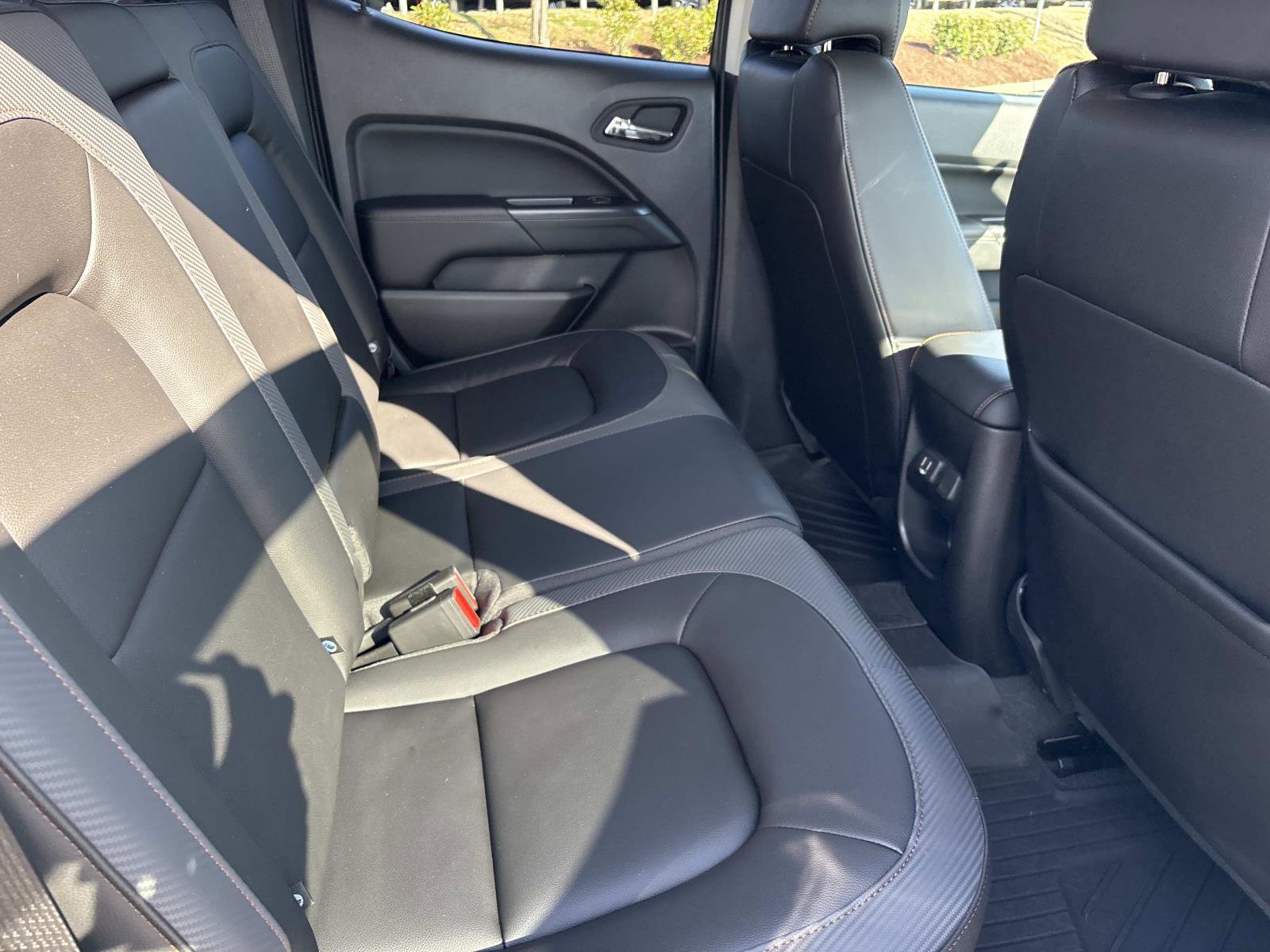 Certified 2022 GMC Canyon AT4 image 33