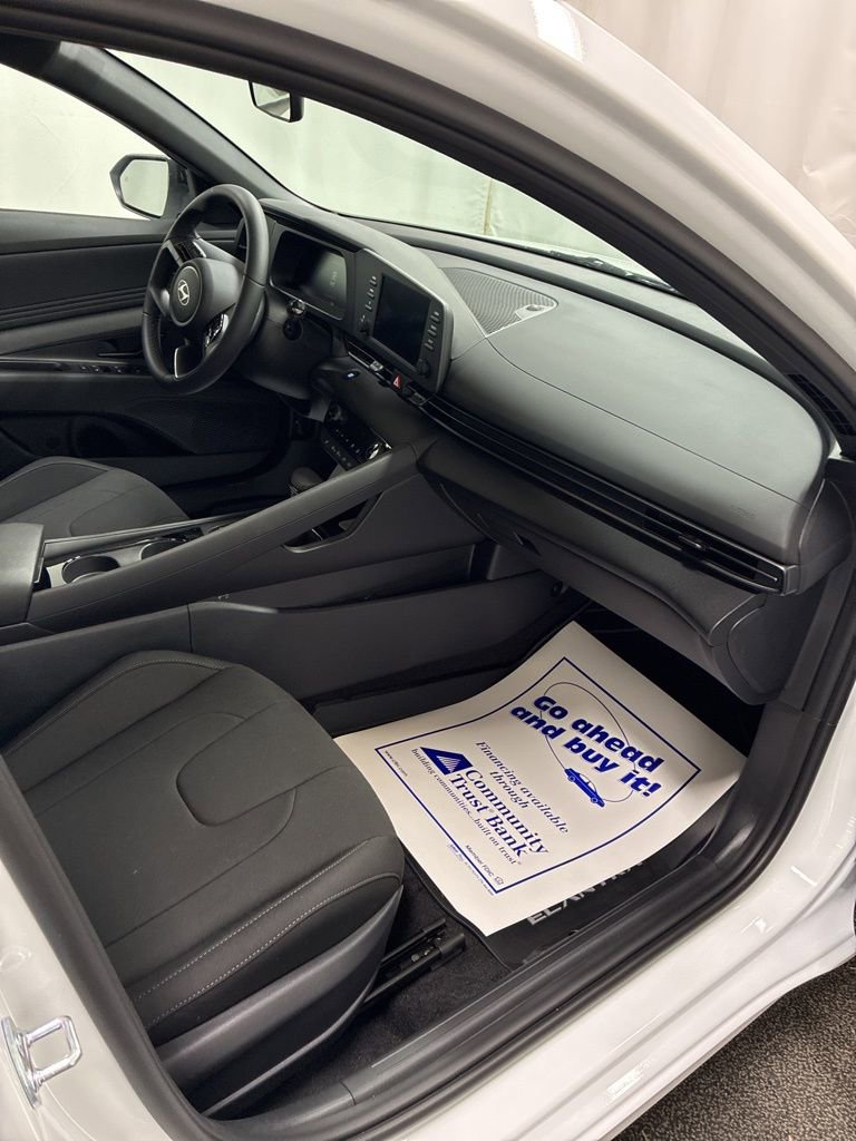 New 2026 Hyundai Elantra SEL Sport image 29