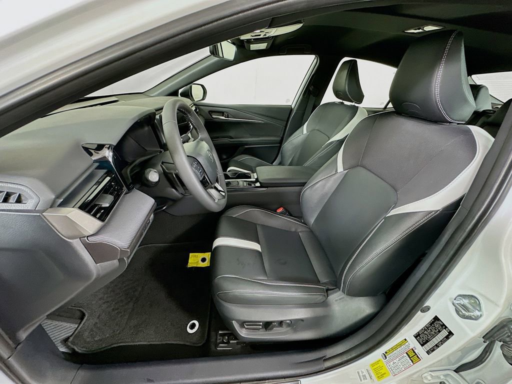 Certified 2025 Toyota Camry SE w/ Convenience Package FWD image 21