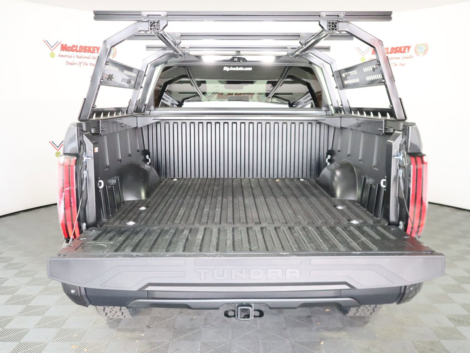 Used 2025 Toyota Tundra Limited image 16